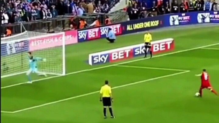 Football isn’t just about scoring goals! Just look at those superstar saves by the goalkeeper! Don’t