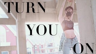 【刘漂亮】这谁出的去啊？！/≧▽≦/'TURN YOU ON'高跟性感翻跳