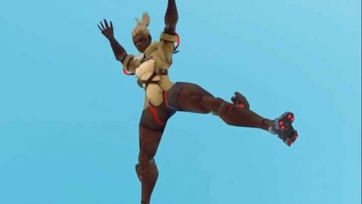 Kau bisa mati dengan tenang, Lockjaw.