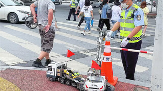 Happiness is a sudden burst of warmth; as the scorching summer arrives, let's send juice to our traf