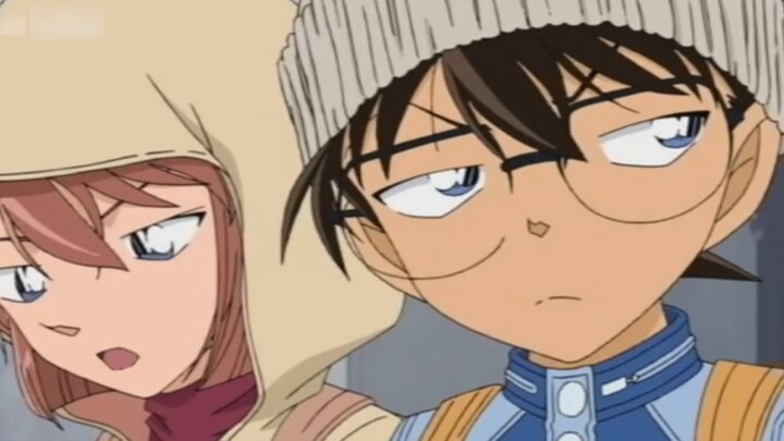 Cinta bibir ke bibir antara Conan dan Ai~