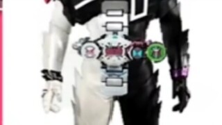 时王在帝骑装甲形态上驾驭其他平成主骑表盘后变身的形态（kuuga －build ）