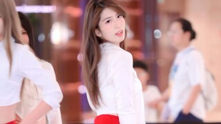 AOA's short skirt in one song—lost two pieces of gear in three minutes; let me stomp on you hard wit