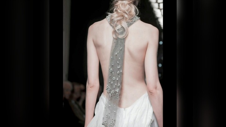 Gu thẩm mỹ của dân tộc chiến binh đỉnh đến mức nào! Mẫu nữ thế hệ 95 Nastya Kusakina, bạn đã biết ch