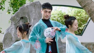 Looking back again, I have forgotten the passing years❀The round fan is spinning! "Looking Back Agai