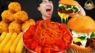 ASMR MUKBANG 직접 만든 치즈 햄버거 치즈스틱 불닭볶음면 치킨먹방! & 레시피 FIRE NOODLES AND CHEESE BURGER EATING SOUND!