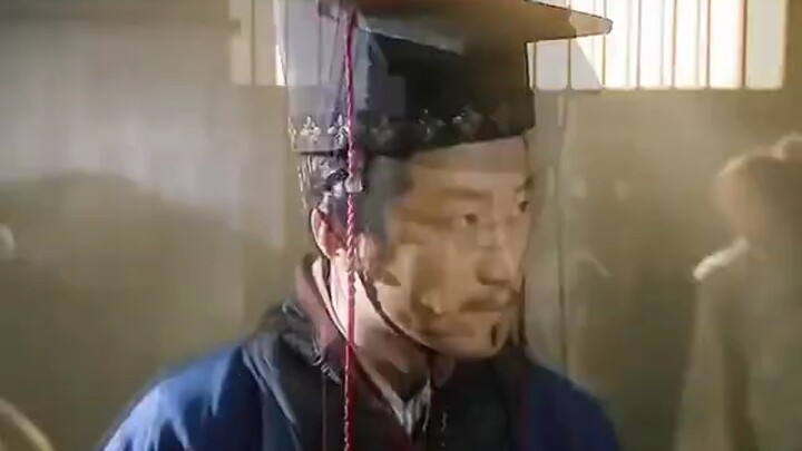 Though Qin Shi Huang may be old, his ambition still swallows mountains and rivers.