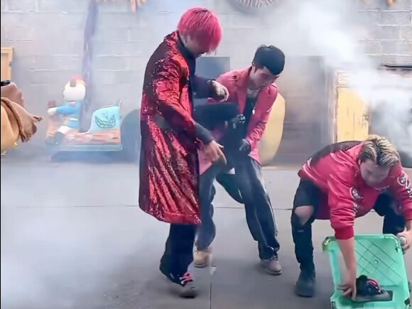 [10.30] Yunnan Bigbang’s “Wild” performance was absolutely hilarious—hahahaha!