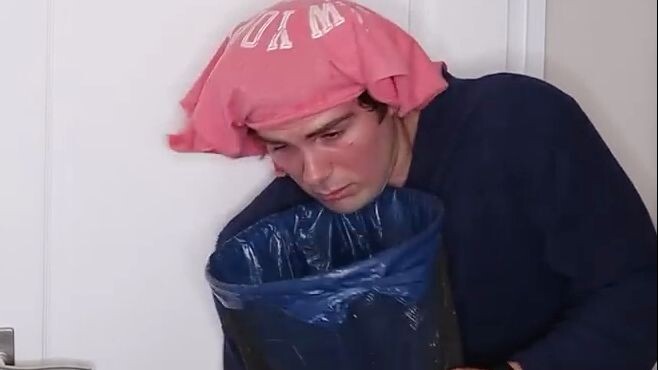 Different People’s Reactions When They Catch You Changing Clothes