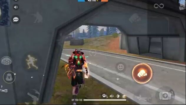 highlight free fire  xử lý trên rank 30 tử chiến CON QUÁI VẬT map