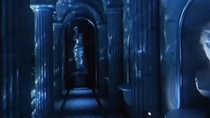 你有多想躲在梦里。。。