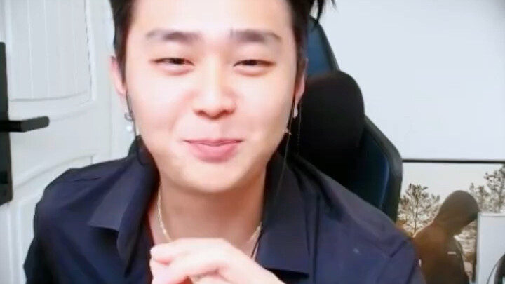 จางวอนยองกับยูจีมิน ใครสวยกว่ากัน?