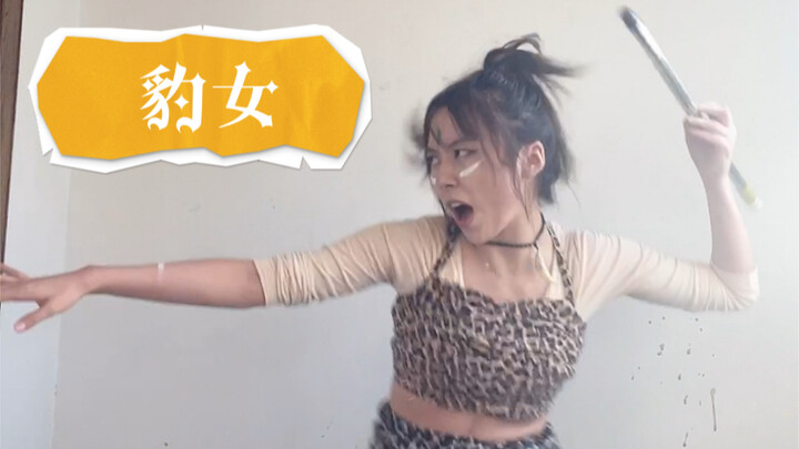 Cosplay Terminator sebagai Lady Liberty