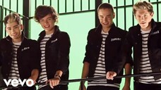 One Direction - Kiss You (Behind the Scenes)