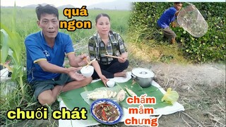 Vợ Chồng Tư Đi Đặt Lờ Và Bữa Cơm Mắm Chưng Ngoài Đồng