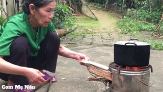 Cháo Lòng Nóng Hổi thơm ngon Mẹ nấu | Village CooKing | Cơm Mẹ Nấu