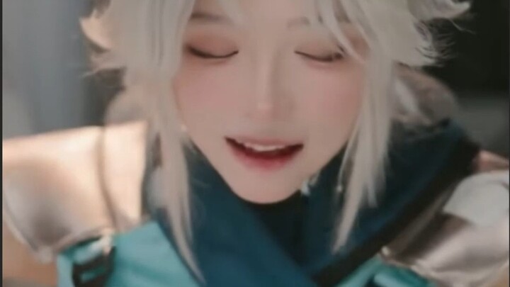The counterattack of the bunny girl Xiong Li, the abstract life has become popular on the Internet