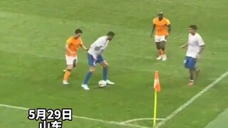 Siapa bilang Liga Super Tiongkok tidak menarik? Fellaini: Saya sudah lama bermain di Liga Premier, t