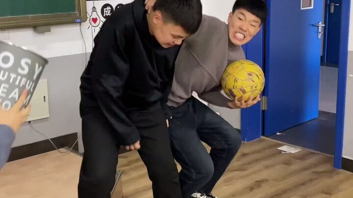 Little divine beast, it’d be such a shame if you didn’t go play in the NBA!