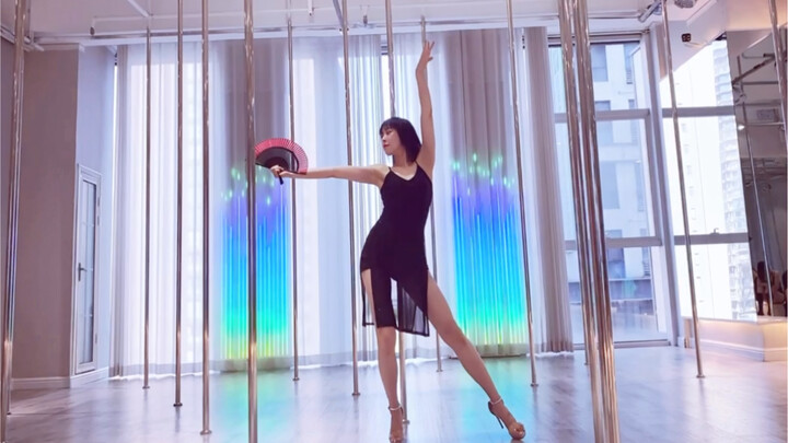 رقصة العمود "داو ما دان"