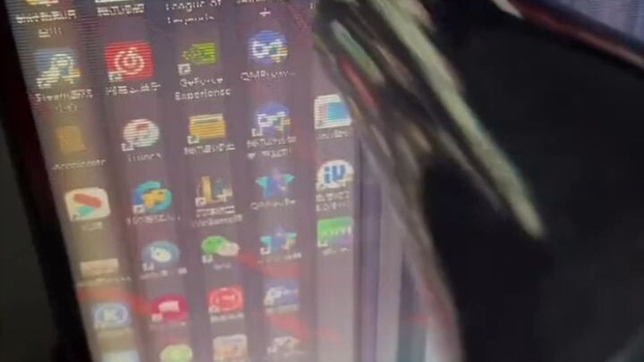 上一秒SB，下一秒牛b