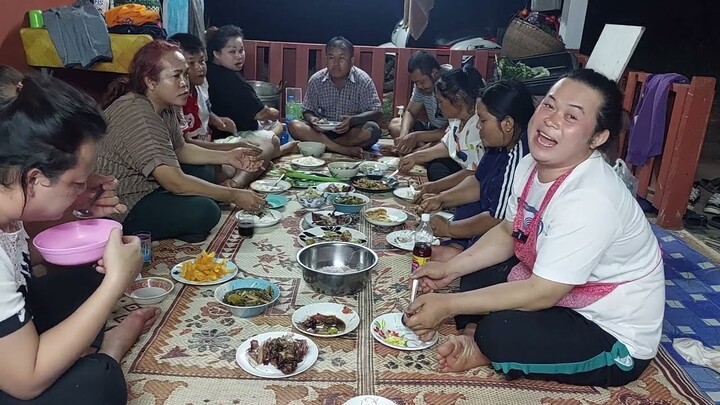 Fcมาเยี่ยมสาวเฉิ่มกับครอบครัวเลยทำสิ่งนี้ให้ทาน แต่ละคนติดใจใหญ่