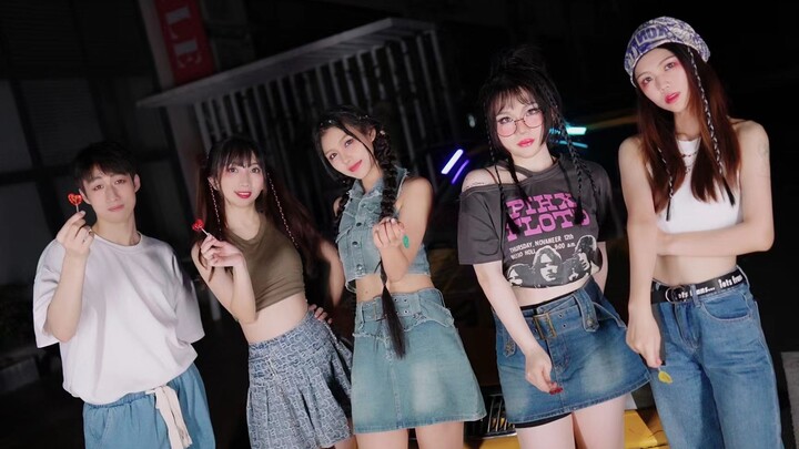 หนุ่มหล่อวัยใสวัยใสในรั้วมหาวิทยาลัยอเมริกัน | NewJeans-Hype หนุ่มน้อยเต้นตั้งแต่กลางวันยันพระอาทิตย