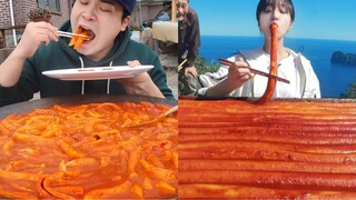 Mukbangers Eating Too Much SPICY Tteokbokki🔥🙀