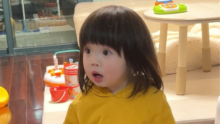 Mọi người ơi, mình là Lười Dương Dương đây, chỉ có thể đăng mấy video nguyên bản chưa chỉnh sửa thôi