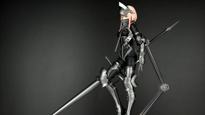 [Cyber Maniac Review] Si kecil yang malang, Figma 491 Dark Lancer Lands Reid