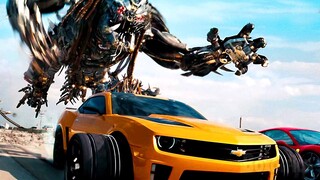 Autobots VS Decepticons on the highway