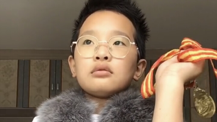 钟美美模仿老师视频返场