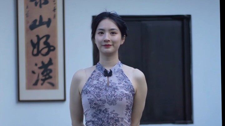 So you actually love my cheongsam!