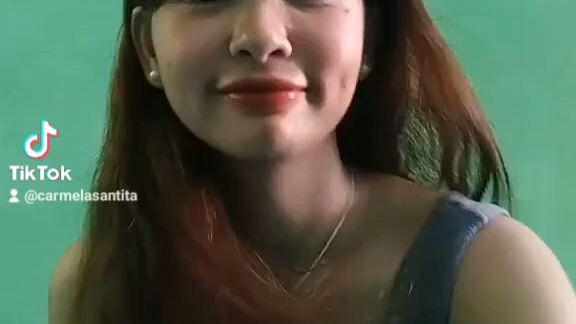 👄👧🏻