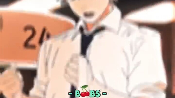 All focus on boobs🥰