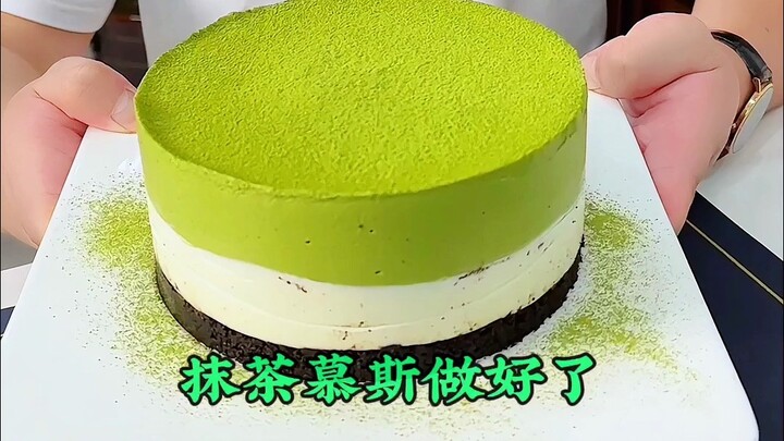 Mousse matcha yang bisa langsung jadi hanya dengan mengaduk! Teksturnya lembut, tampilannya cantik, 