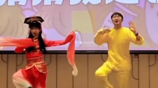 【Zhang Fuzheng & Sun Lulu】Panggung pesta menyanyi dan menari tahunan akhirnya keluar!