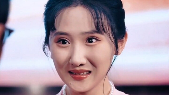 ก่อนสอบศิลปะ พ่อแม่แท้ทำให้เธอพิการ แต่เธอกลับไป หาพ่อบุญธรรมมหาเศรษฐี