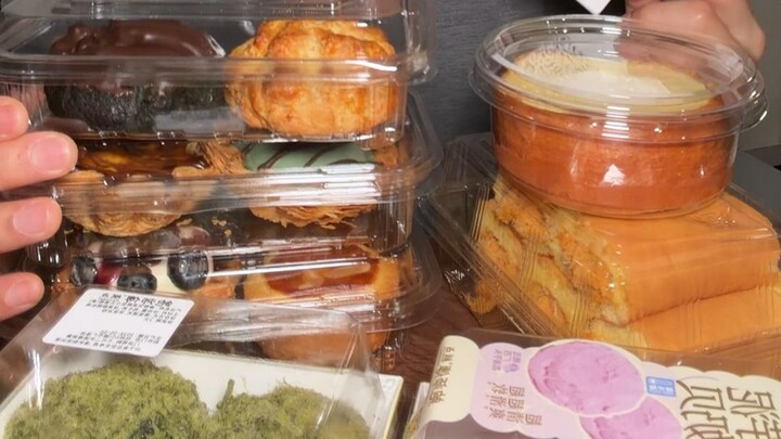 Are Bao Master’s pastries, still unsold at 10 p.m., really that bad?