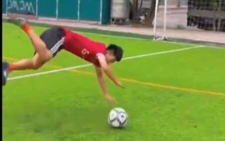 Tái hiện chân thực các khoảnh khắc kinh điển của Messi, Ronaldo, Neymar