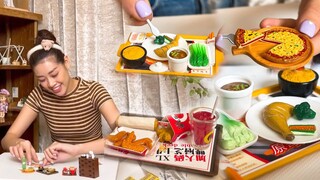 KHÁNH VÂN ĐẬP HỘP LOẠT MÓN ĂN BÚP BÊ SIÊU TÍ HON | Khánh Vân Official