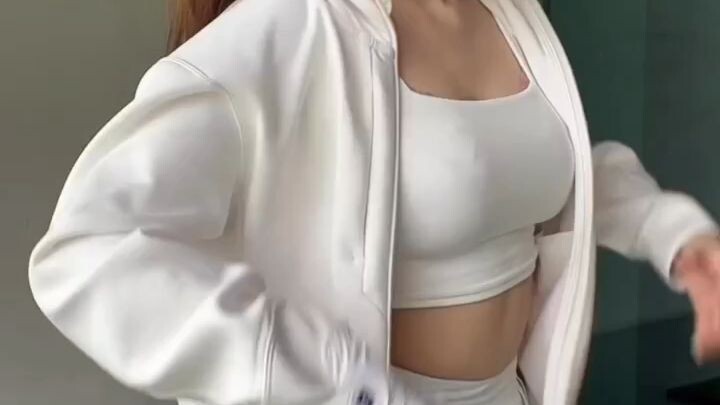OLAHRAGA BARENG YUK?? 🥺🥺🥺🥺