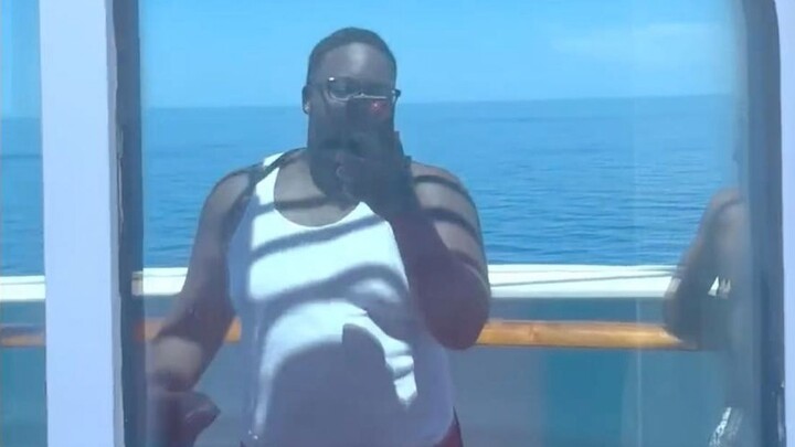 Don’t just start snapping selfies in front of glass!