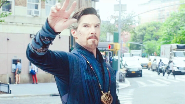 Dengan telapak tangan Doctor Strange, Gu melihatnya dan mengucapkan artinya!