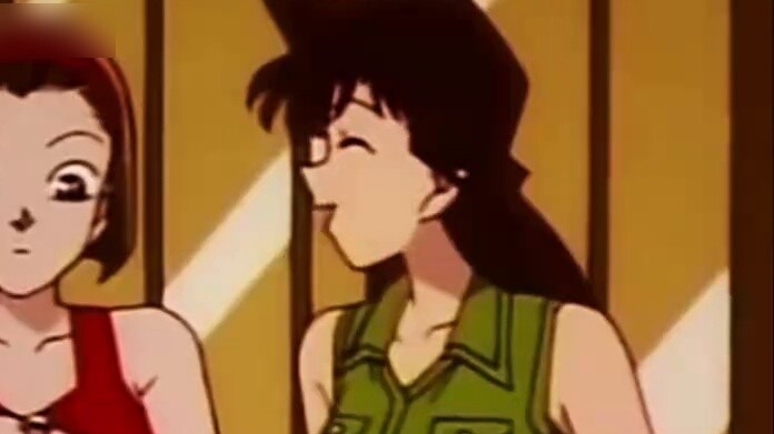 Xiaolan is the god of sleeveless turtleneck sweaters