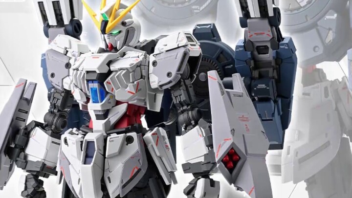 PB.com hanya menjual versi set perlengkapan MG NT Gundam B seharga 10,450 yen (termasuk pajak), dan 