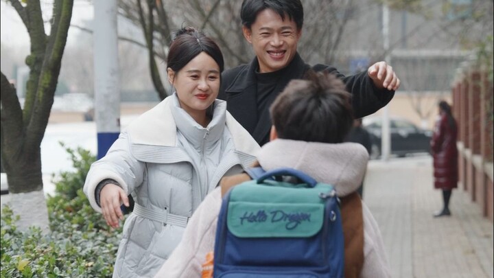 Vì sao ngày càng nhiều phụ huynh nuôi dạy nên những đứa trẻ “chỉ cần chọc một chút là nổi giận”?