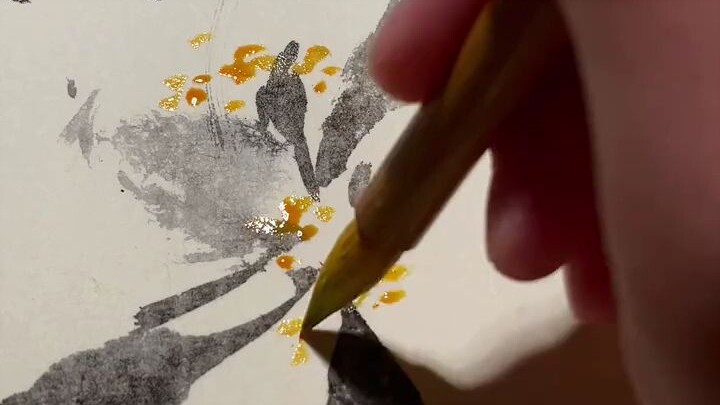 أنحني لألتقط الخريف… زهور الغار في الخريف جميلة جدًا!