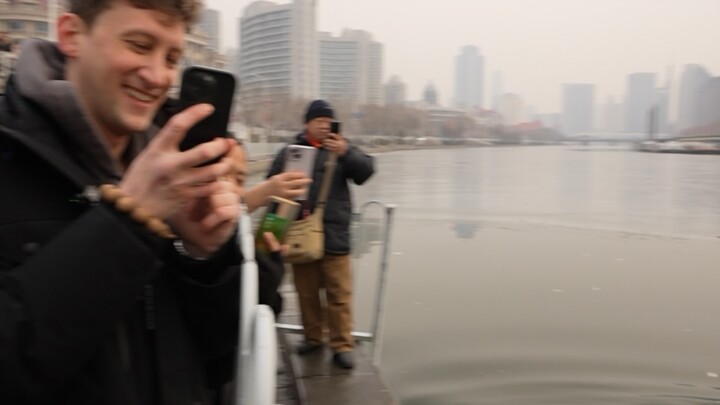 Tempat di Tianjin ini memang terlalu rumit.