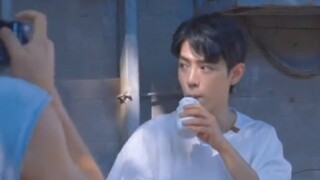 มาคุยกันหน่อยว่าก่อนหน้านี้คือ Xiao Zhanshuai หรือตอนนี้เป็น Xiao Zhanshuai?
